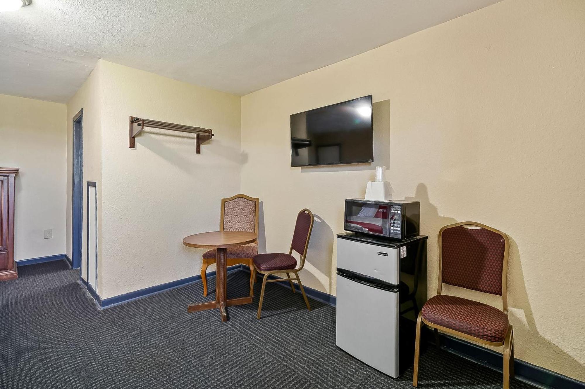Oyo Hotel Luling Tx Downtown I-10/Us-90 Exterior foto